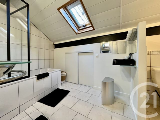 Appartement Duplex à louer - 4 pièces - 114.61 m2 - ALES - 30 - LANGUEDOC-ROUSSILLON - Century 21 Impact Immobilier