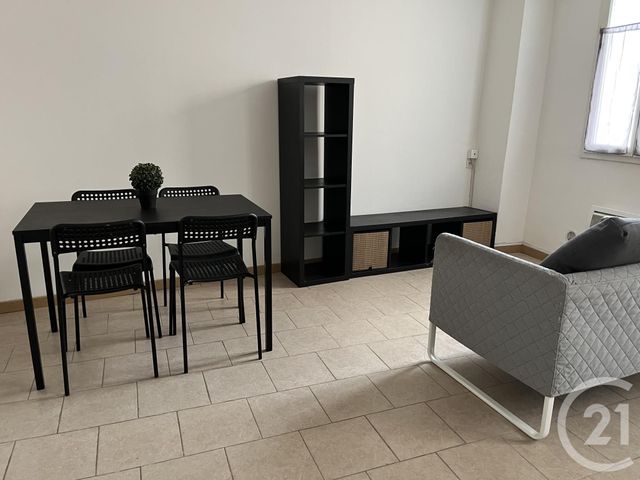 Appartement T1 à louer - 1 pièce - 30.68 m2 - ALES - 30 - LANGUEDOC-ROUSSILLON - Century 21 Impact Immobilier