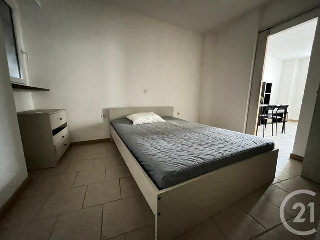 Appartement T1 à louer - 1 pièce - 30.68 m2 - ALES - 30 - LANGUEDOC-ROUSSILLON - Century 21 Impact Immobilier