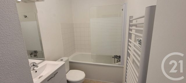 Appartement F2 à louer - 2 pièces - 45.0 m2 - ST CHRISTOL LES ALES - 30 - LANGUEDOC-ROUSSILLON - Century 21 Impact Immobilier