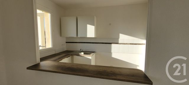 Appartement F2 à louer - 2 pièces - 45.0 m2 - ST CHRISTOL LES ALES - 30 - LANGUEDOC-ROUSSILLON - Century 21 Impact Immobilier