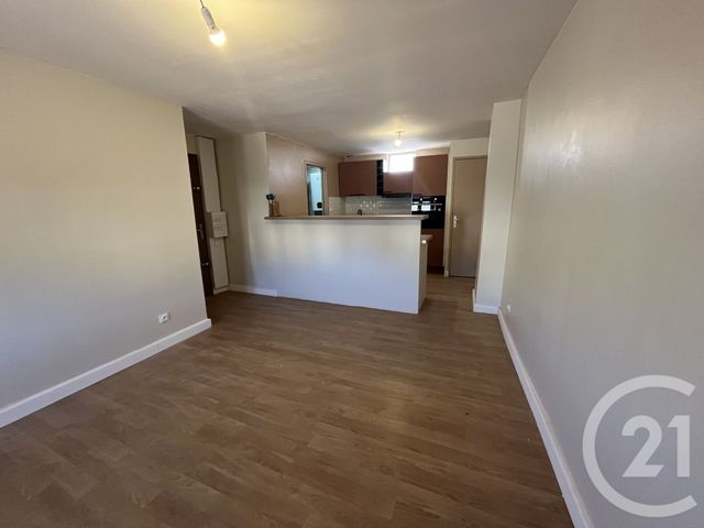 Appartement F1 à louer - 1 pièce - 24.0 m2 - ALES - 30 - LANGUEDOC-ROUSSILLON - Century 21 Impact Immobilier
