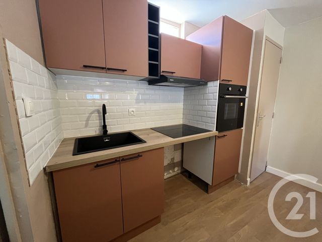 Appartement F1 à louer - 1 pièce - 24.0 m2 - ALES - 30 - LANGUEDOC-ROUSSILLON - Century 21 Impact Immobilier
