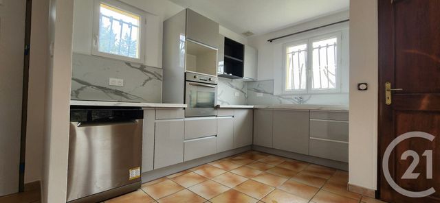maison à louer - 3 pièces - 80.0 m2 - ST JEAN DU PIN - 30 - LANGUEDOC-ROUSSILLON - Century 21 Impact Immobilier