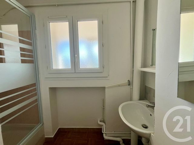 Appartement F3 à louer - 3 pièces - 54.1 m2 - ALES - 30 - LANGUEDOC-ROUSSILLON - Century 21 Impact Immobilier