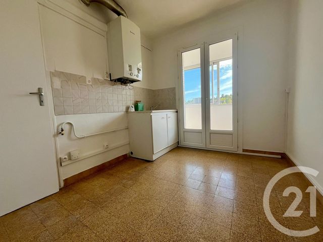 Appartement F3 à louer - 3 pièces - 54.1 m2 - ALES - 30 - LANGUEDOC-ROUSSILLON - Century 21 Impact Immobilier