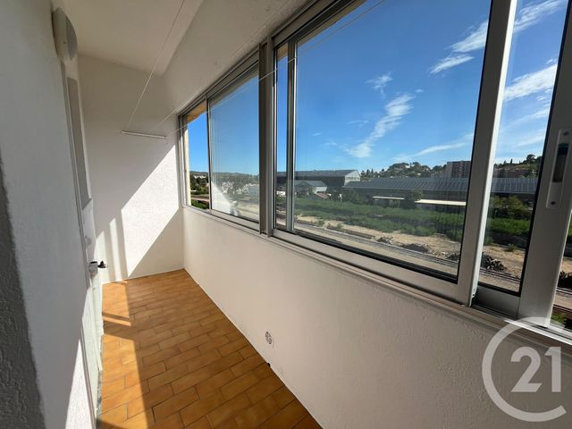 Appartement F3 à louer - 3 pièces - 54.1 m2 - ALES - 30 - LANGUEDOC-ROUSSILLON - Century 21 Impact Immobilier