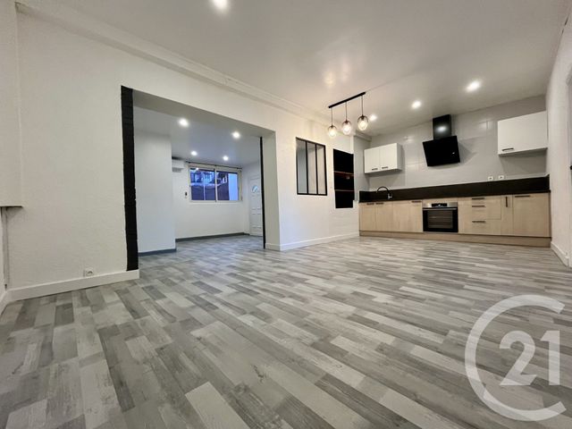 Appartement F3 à louer - 3 pièces - 72.25 m2 - ALES - 30 - LANGUEDOC-ROUSSILLON - Century 21 Impact Immobilier