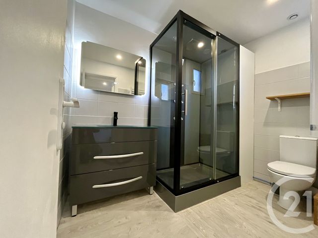 Appartement F3 à louer - 3 pièces - 72.25 m2 - ALES - 30 - LANGUEDOC-ROUSSILLON - Century 21 Impact Immobilier