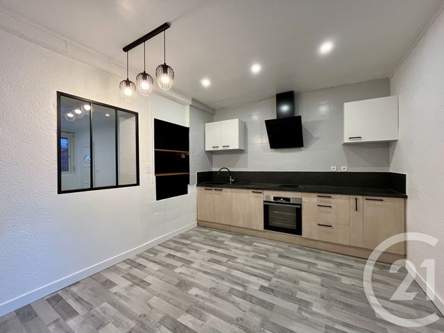 Appartement F3 à louer - 3 pièces - 72.25 m2 - ALES - 30 - LANGUEDOC-ROUSSILLON - Century 21 Impact Immobilier