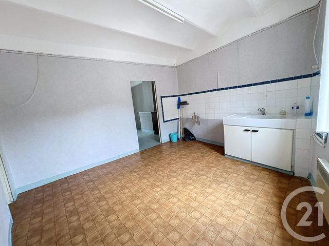 Appartement F3 à vendre - 3 pièces - 78.49 m2 - ST JEAN DE VALERISCLE - 30 - LANGUEDOC-ROUSSILLON - Century 21 Impact Immobilier