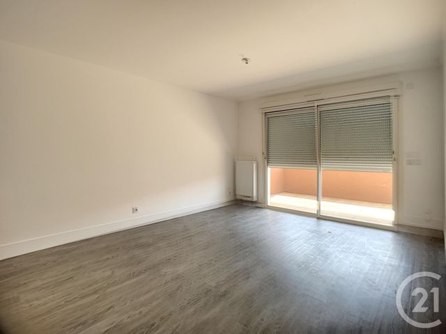 Afficher la photo en grand Appartement F3 à vendre - 3 pièces - 60.9 m2 - ALES - 30 - LANGUEDOC-ROUSSILLON - Century 21 Impact Immobilier