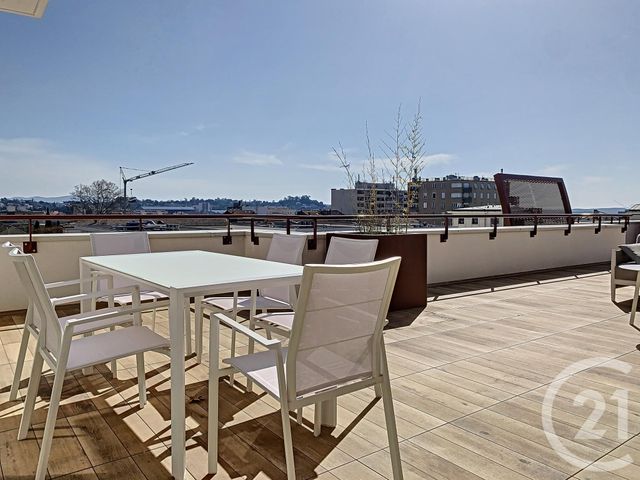 Appartement F4 à vendre - 4 pièces - 168.9 m2 - ALES - 30 - LANGUEDOC-ROUSSILLON - Century 21 Impact Immobilier