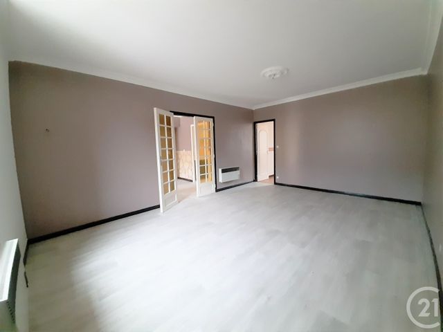 Afficher la photo en grand Appartement F4 à vendre - 4 pièces - 92.92 m2 - LA GRAND COMBE - 30 - LANGUEDOC-ROUSSILLON - Century 21 Impact Immobilier