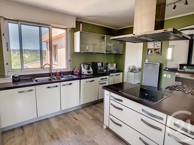 Appartement F4 à vendre - 4 pièces - 98.6 m2 - ALES - 30 - LANGUEDOC-ROUSSILLON - Century 21 Impact Immobilier Appartement F4 à vendre - 4 pièces - 98.6 m2 - ALES - 30 - LANGUEDOC-ROUSSILLON - Century 21 Impact Immobilier