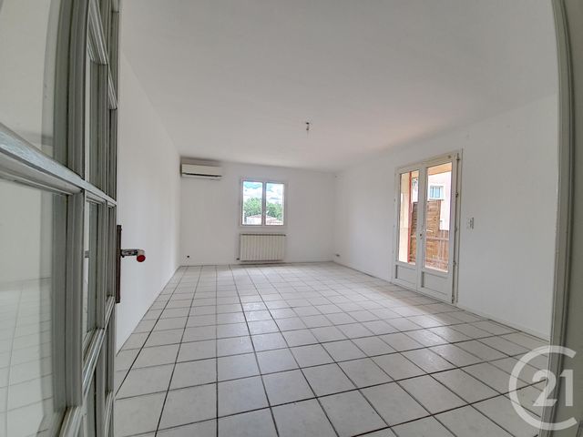 Appartement F3 à vendre - 3 pièces - 70.0 m2 - ST CHRISTOL LES ALES - 30 - LANGUEDOC-ROUSSILLON - Century 21 Impact Immobilier Appartement F3 à vendre - 3 pièces - 70.0 m2 - ST CHRISTOL LES ALES - 30 - LANGUEDOC-ROUSSILLON - Century 21 Impact Immobilier