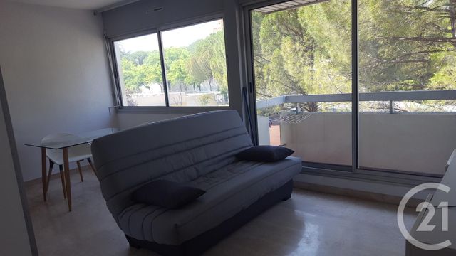 Appartement F1 à louer - 1 pièce - 27.0 m2 - ALES - 30 - LANGUEDOC-ROUSSILLON - Century 21 Impact Immobilier Appartement F1 à louer - 1 pièce - 27.0 m2 - ALES - 30 - LANGUEDOC-ROUSSILLON - Century 21 Impact Immobilier