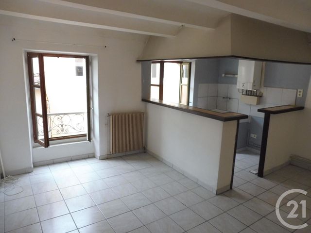 Appartement F2 à louer - 2 pièces - 40.0 m2 - ALES - 30 - LANGUEDOC-ROUSSILLON - Century 21 Impact Immobilier Appartement F2 à louer - 2 pièces - 40.0 m2 - ALES - 30 - LANGUEDOC-ROUSSILLON - Century 21 Impact Immobilier