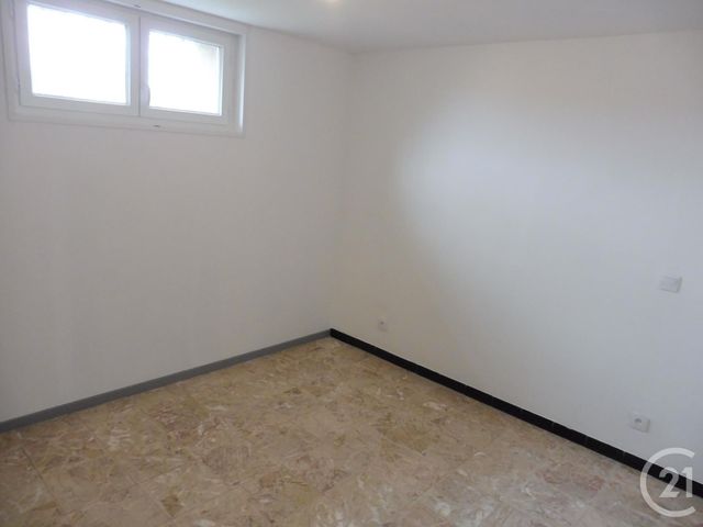 Appartement F2 à louer - 2 pièces - 43.86 m2 - ALES - 30 - LANGUEDOC-ROUSSILLON - Century 21 Impact Immobilier Appartement F2 à louer - 2 pièces - 43.86 m2 - ALES - 30 - LANGUEDOC-ROUSSILLON - Century 21 Impact Immobilier
