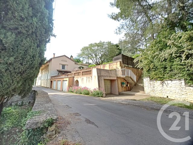 Appartement F4 à vendre - 5 pièces - 135.0 m2 - ALES - 30 - LANGUEDOC-ROUSSILLON - Century 21 Impact Immobilier Appartement F4 à vendre - 5 pièces - 135.0 m2 - ALES - 30 - LANGUEDOC-ROUSSILLON - Century 21 Impact Immobilier
