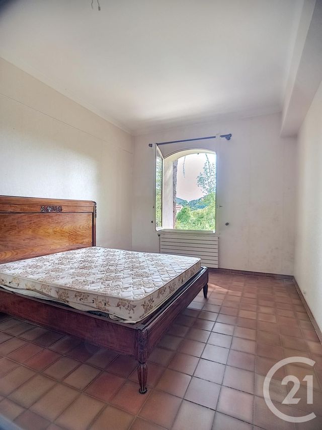 Appartement F4 à vendre - 5 pièces - 135.0 m2 - ALES - 30 - LANGUEDOC-ROUSSILLON - Century 21 Impact Immobilier Appartement F4 à vendre - 5 pièces - 135.0 m2 - ALES - 30 - LANGUEDOC-ROUSSILLON - Century 21 Impact Immobilier