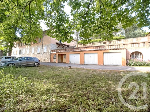 Appartement F4 à vendre - 5 pièces - 135.0 m2 - ALES - 30 - LANGUEDOC-ROUSSILLON - Century 21 Impact Immobilier Appartement F4 à vendre - 5 pièces - 135.0 m2 - ALES - 30 - LANGUEDOC-ROUSSILLON - Century 21 Impact Immobilier