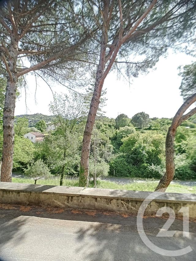 Appartement F4 à vendre - 5 pièces - 135.0 m2 - ALES - 30 - LANGUEDOC-ROUSSILLON - Century 21 Impact Immobilier Appartement F4 à vendre - 5 pièces - 135.0 m2 - ALES - 30 - LANGUEDOC-ROUSSILLON - Century 21 Impact Immobilier