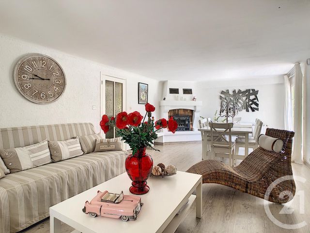 Afficher la photo en grand maison à vendre - 6 pièces - 134.67 m2 - ST HILAIRE DE BRETHMAS - 30 - LANGUEDOC-ROUSSILLON - Century 21 Impact Immobilier