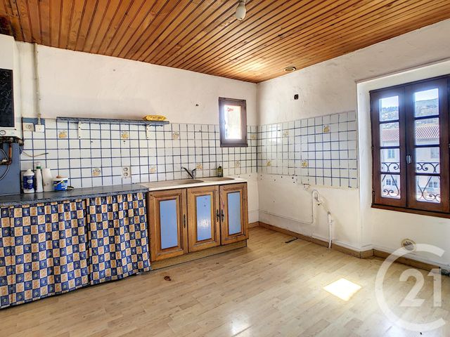 Afficher la photo en grand immeuble à vendre - 160.0 m2 - LE VIGAN - 30 - LANGUEDOC-ROUSSILLON - Century 21 Impact Immobilier