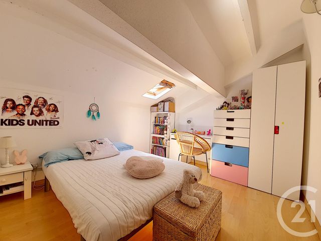 Afficher la photo en grand Appartement Duplex à vendre - 4 pièces - 74.83 m2 - ALES - 30 - LANGUEDOC-ROUSSILLON - Century 21 Impact Immobilier
