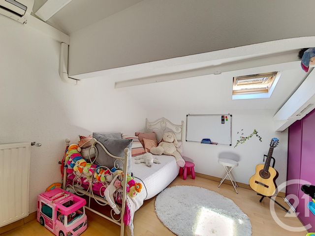 Afficher la photo en grand Appartement Duplex à vendre - 4 pièces - 74.83 m2 - ALES - 30 - LANGUEDOC-ROUSSILLON - Century 21 Impact Immobilier