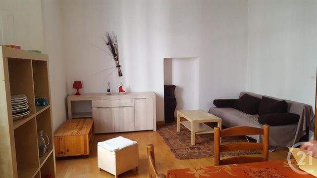 Afficher la photo en grand appartement à louer - 2 pièces - 55.0 m2 - ALES - 30 - LANGUEDOC-ROUSSILLON - Century 21 Impact Immobilier