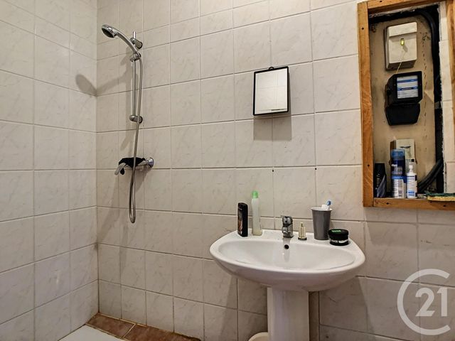 Afficher la photo en grand immeuble à vendre - 130.56 m2 - LES SALLES DU GARDON - 30 - LANGUEDOC-ROUSSILLON - Century 21 Impact Immobilier