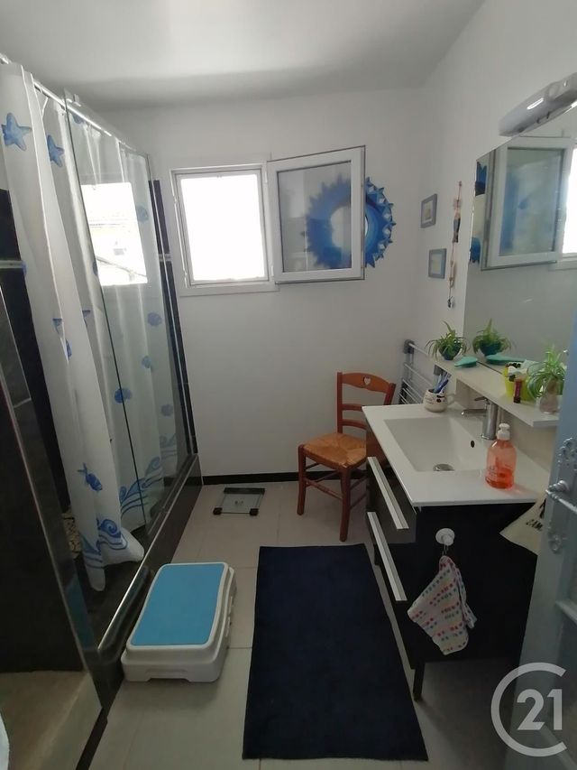 Afficher la photo en grand Appartement F3 à vendre - 3 pièces - 78.22 m2 - ST MARTIN DE VALGALGUES - 30 - LANGUEDOC-ROUSSILLON - Century 21 Impact Immobilier