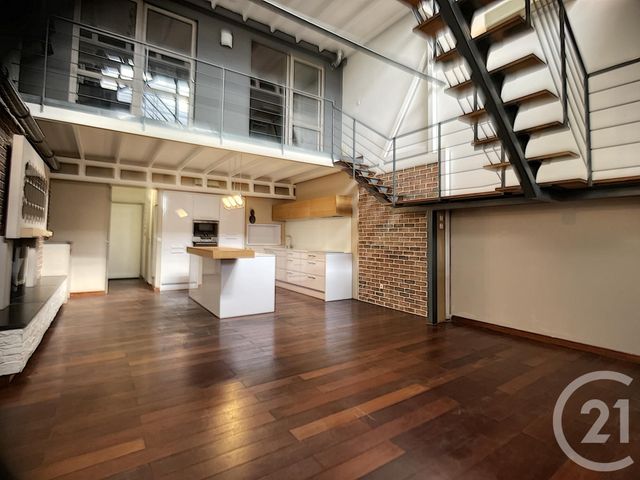 Appartement Loft à vendre - 3 pièces - 142.0 m2 - ALES - 30 - LANGUEDOC-ROUSSILLON - Century 21 Impact Immobilier