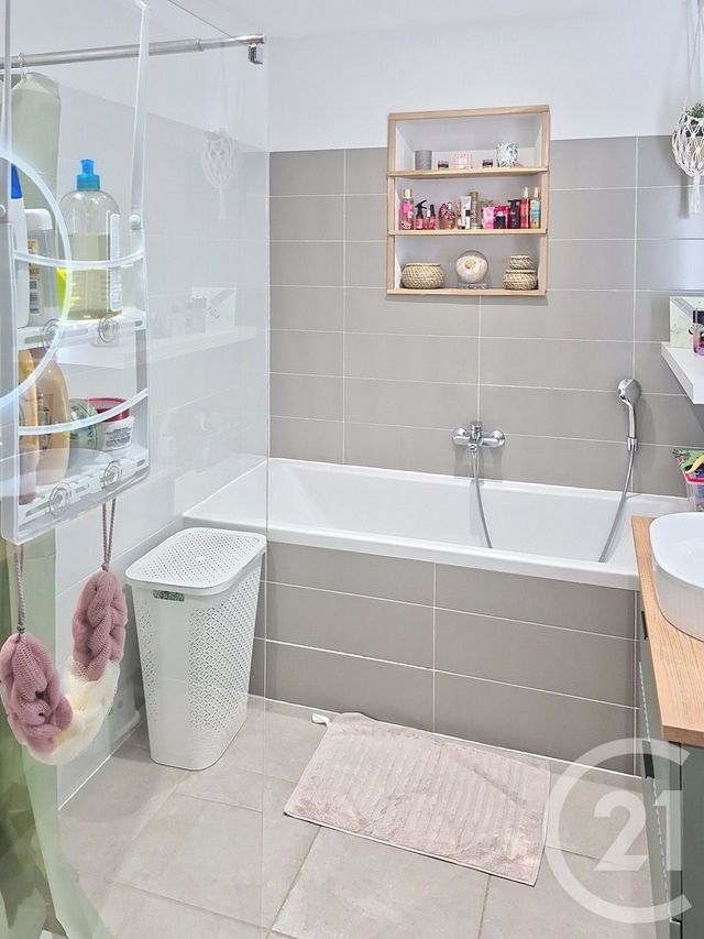 maison à vendre - 6 pièces - 117.0 m2 - ST HILAIRE DE BRETHMAS - 30 - LANGUEDOC-ROUSSILLON - Century 21 Impact Immobilier