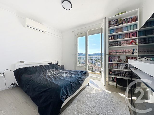 Appartement T4 à vendre - 4 pièces - 82.21 m2 - ALES - 30 - LANGUEDOC-ROUSSILLON - Century 21 Impact Immobilier