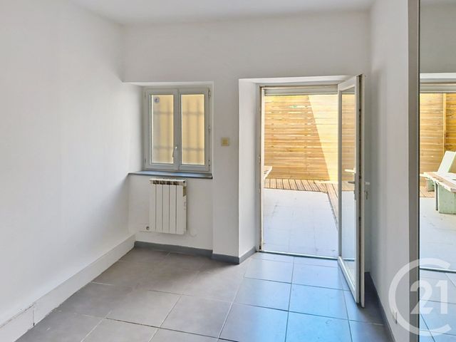 Appartement à vendre - 3 pièces - 50.0 m2 - ALES - 30 - LANGUEDOC-ROUSSILLON - Century 21 Impact Immobilier