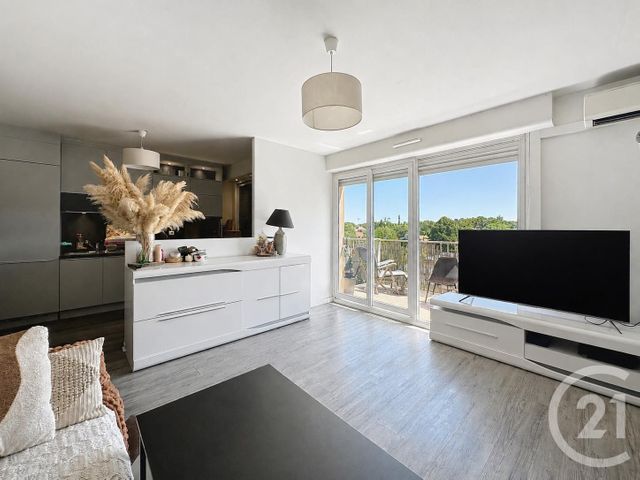 Appartement T3 à vendre - 3 pièces - 58.32 m2 - ALES - 30 - LANGUEDOC-ROUSSILLON - Century 21 Impact Immobilier
