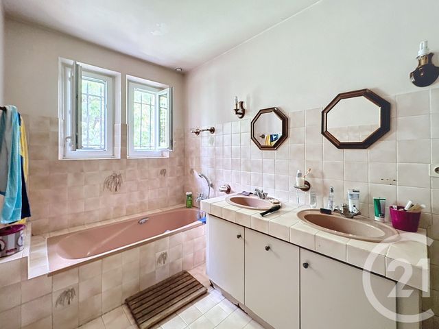 maison à vendre - 12 pièces - 474.0 m2 - ST CHRISTOL LES ALES - 30 - LANGUEDOC-ROUSSILLON - Century 21 Impact Immobilier
