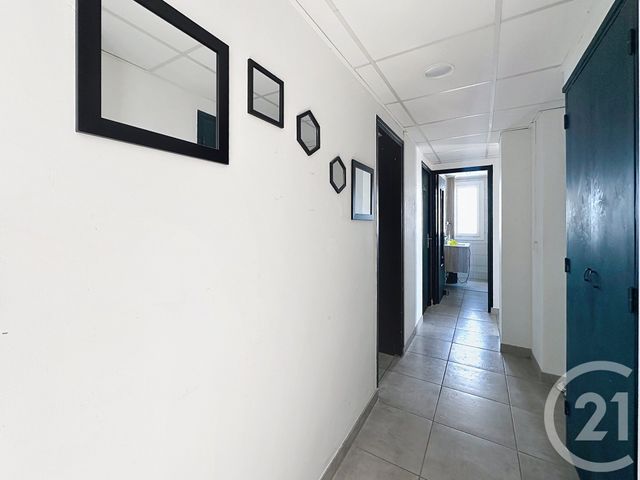 Appartement T4 à vendre - 4 pièces - 80.5 m2 - ALES - 30 - LANGUEDOC-ROUSSILLON - Century 21 Impact Immobilier