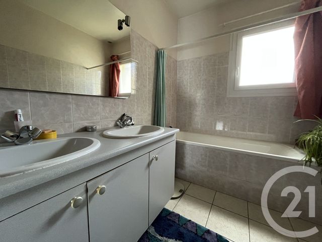 maison à vendre - 5 pièces - 124.47 m2 - ST CHRISTOL LES ALES - 30 - LANGUEDOC-ROUSSILLON - Century 21 Impact Immobilier